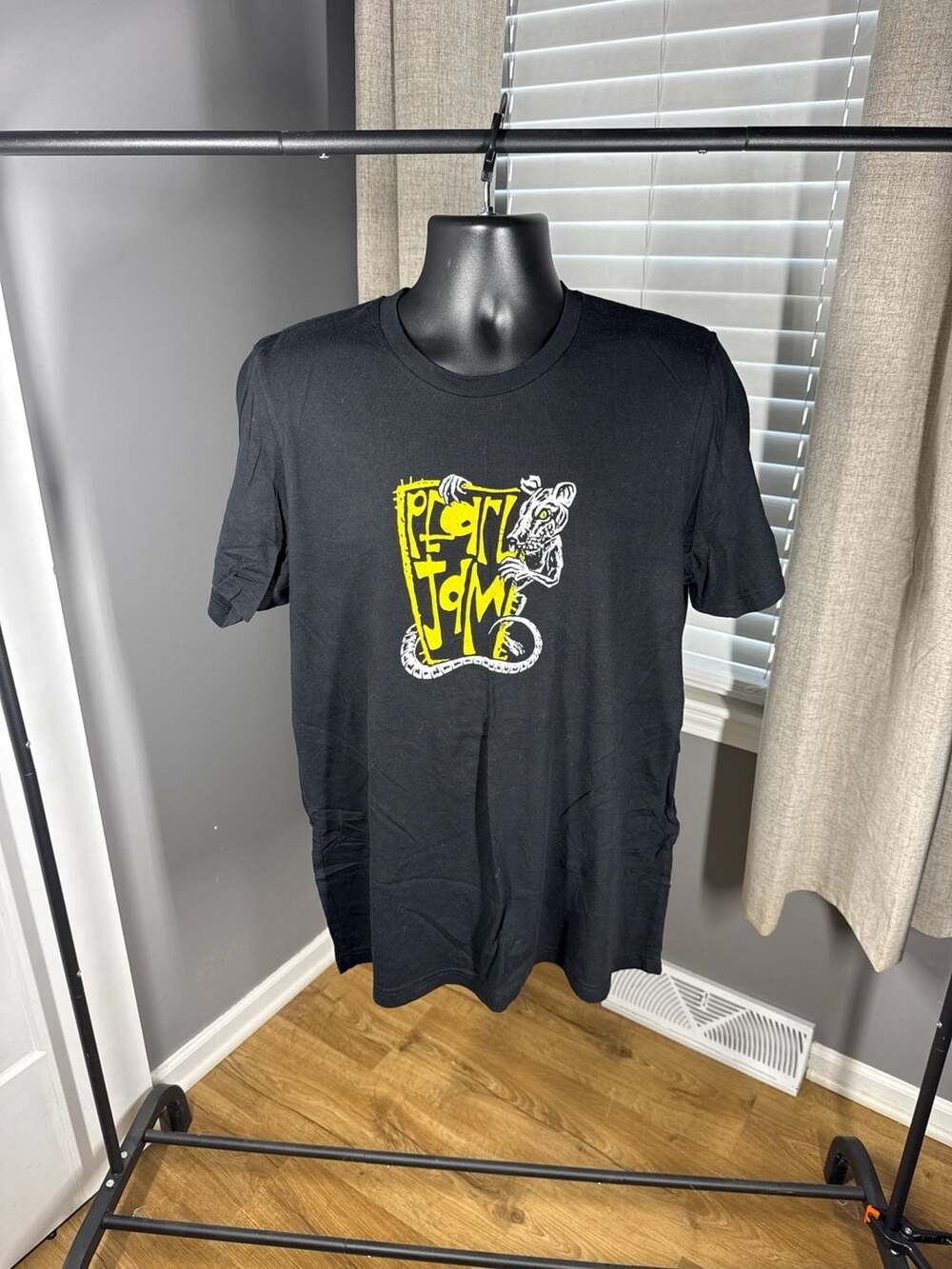 Pearl Jam 2023 US Concert Tour Rat Graphics T-Shirt XL